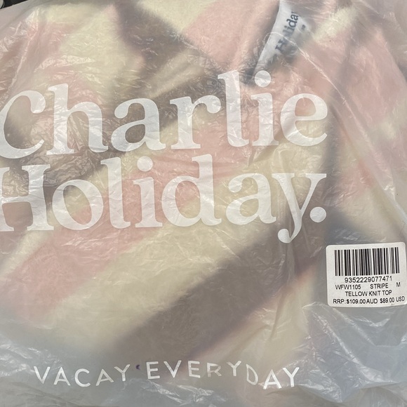 NWT [Charlie Holiday] Tellow Knit Ivory Crop Pullover Sweater Shirt Women’s Sz M - Picture 6 of 6